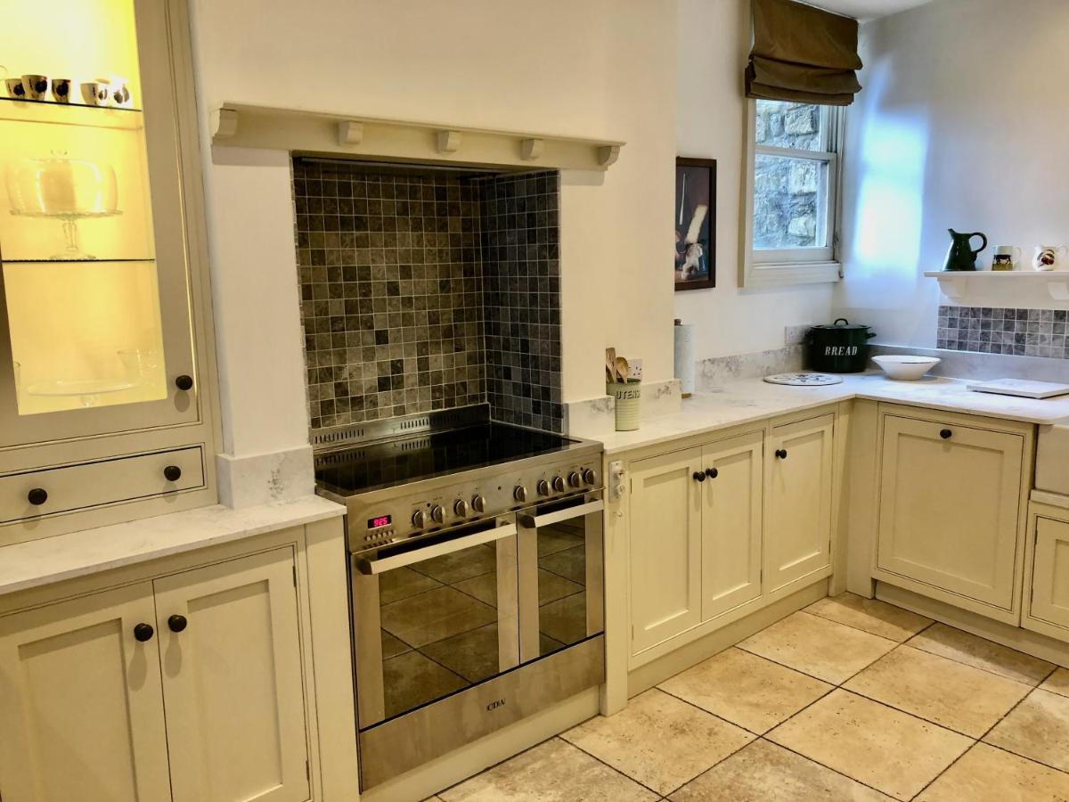 Lauras Townhouse Apartments Lansdown Slope Townhouse Бат Экстерьер фото