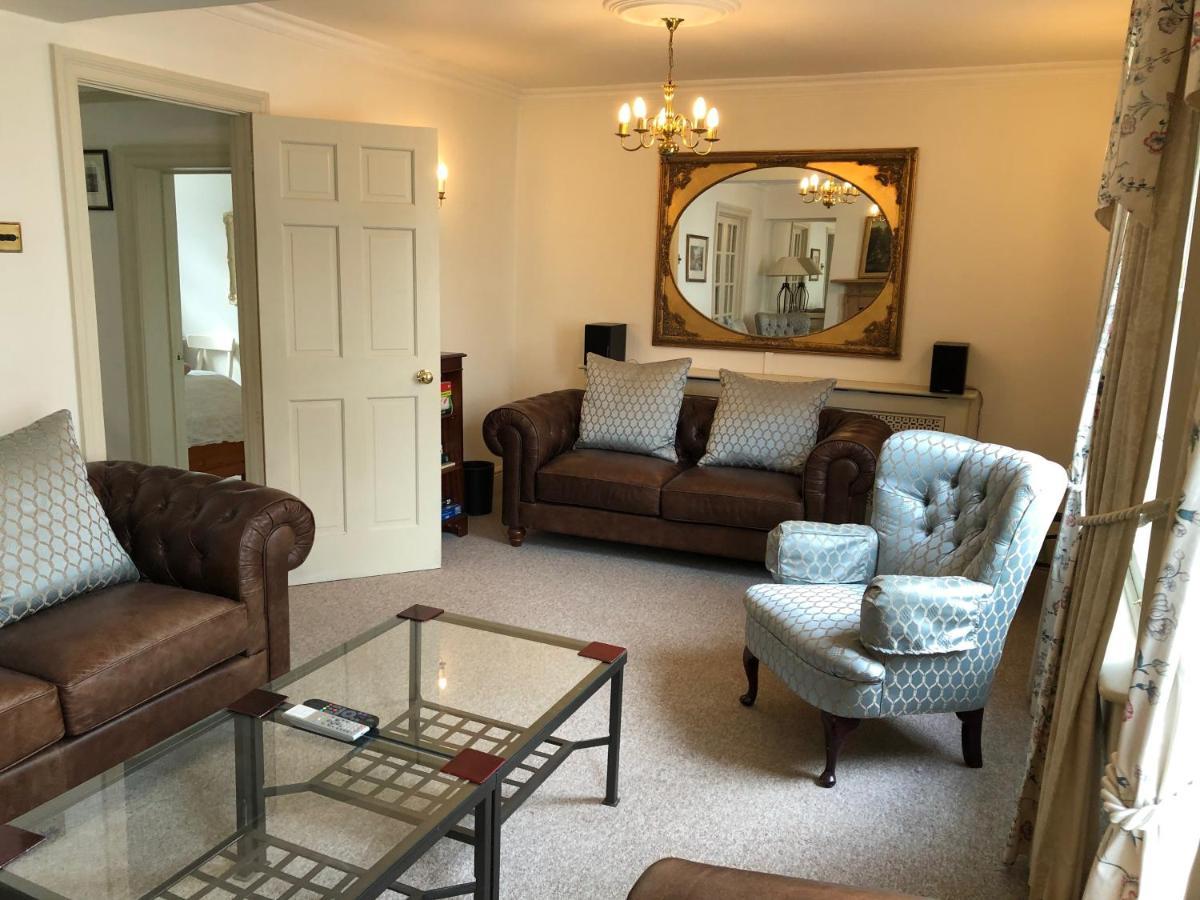 Lauras Townhouse Apartments Lansdown Slope Townhouse Бат Экстерьер фото