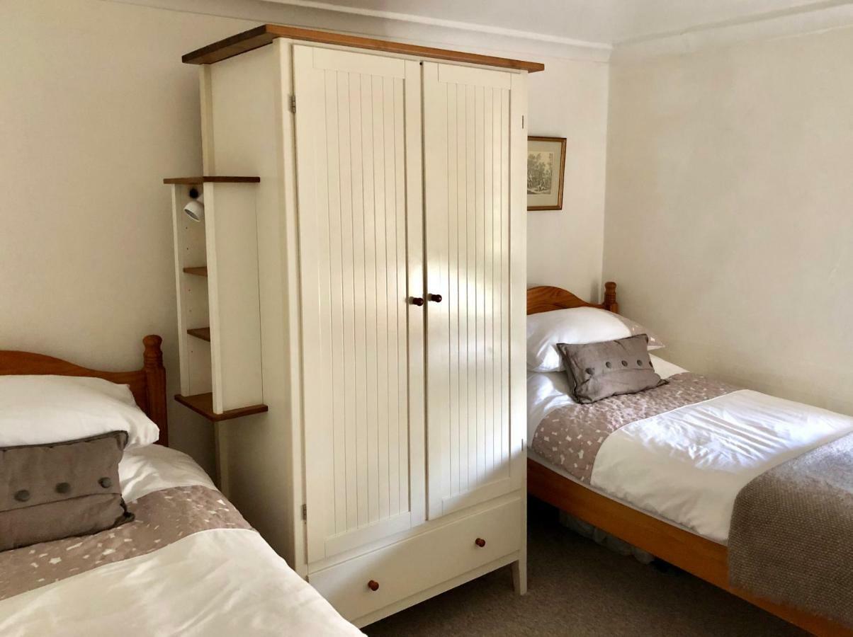 Lauras Townhouse Apartments Lansdown Slope Townhouse Бат Экстерьер фото
